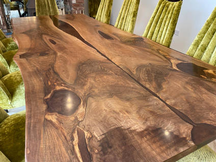 Walnut-Resin-River-Table-Manor-Wood-Designs-Close-Up