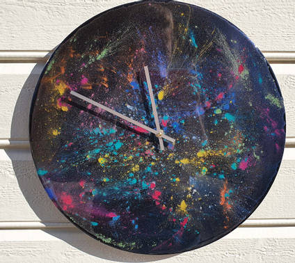 Cosmic Splatter Clock by Mariannes Hobby and Painting