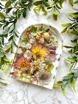 Happiness Blooms Flowers in Resin Arch Casting