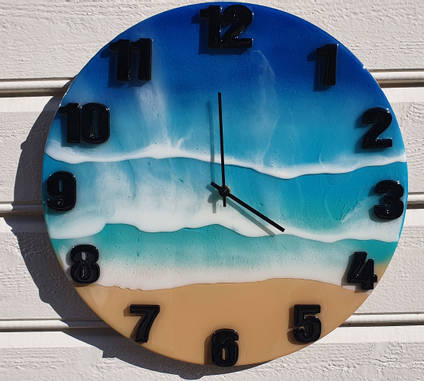Ocean Clock by Mariannes Hobby and Painting