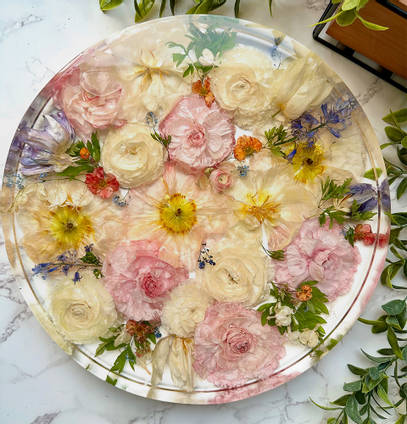 Happiness Blooms Pink & Cream Circular Resin Casting