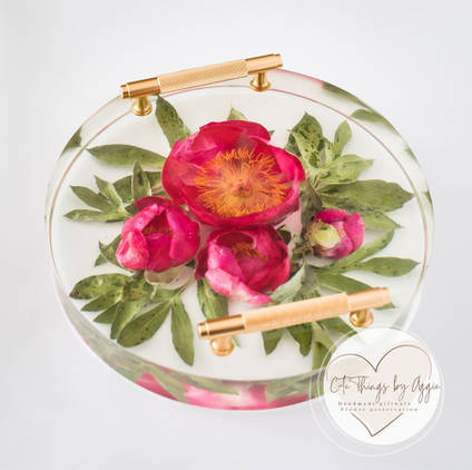 Cute things by Aggie - Pink Rose Resin Serving Tray