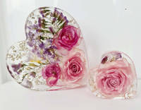 Resin Floral Hearts by Sals Forever Flowers Thumbnail