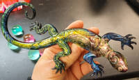 Resin Lizard Casting in Electric Light by Mariannes Hobby and Painting Thumbnail