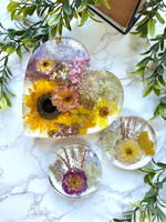 Happiness Blooms Sunflower Resin Cast Set Thumbnail