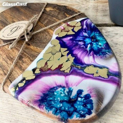 Blue and Gold Resin Art Round - GlassCast
