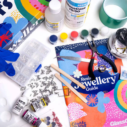 Clearly Creative Resin Jewellery-Kit-Contents