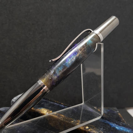 Cosmic Pen made using GlassCast 50 by Mr Resin