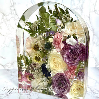 Epoxy Resin for Flower Preservation Thumbnail